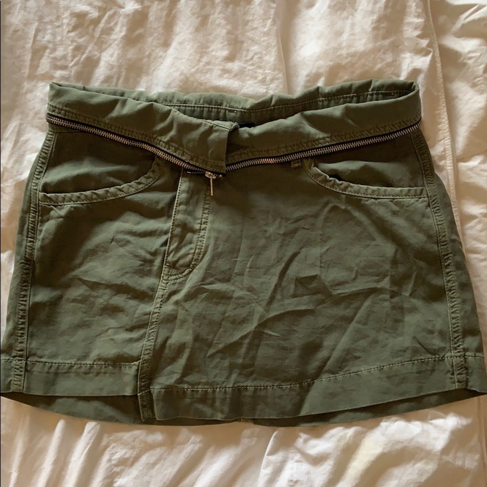 UO MINI SKIRT